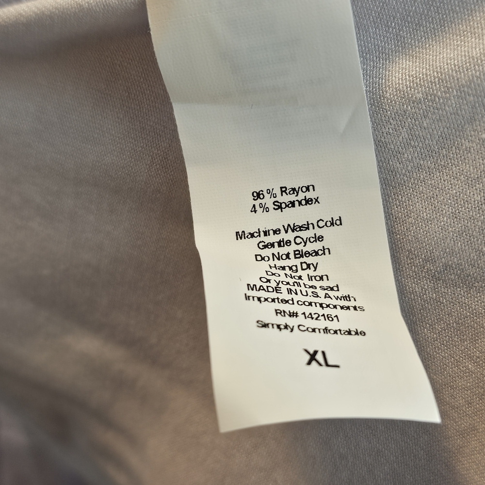 Bright White Classic LuLaRoe Tank Top - Picture 12 of 15